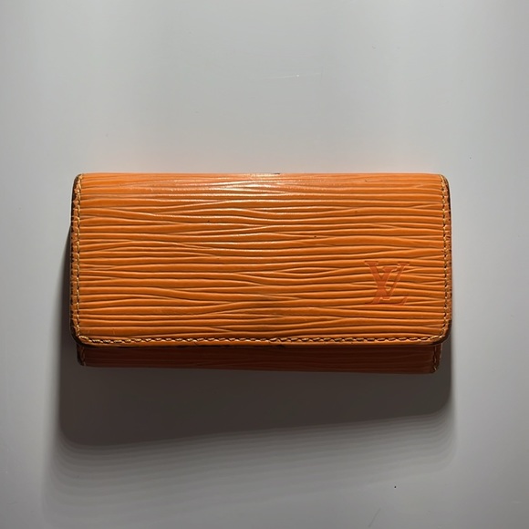 Louis Vuitton Accessories - Louis Vuitton Orange Epi 4 key holder